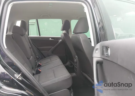 2017 Volkswagen Tiguan 2.0T/2.0T S z USA, uszkodzony, nr VIN WVGAV7AX5HK044761